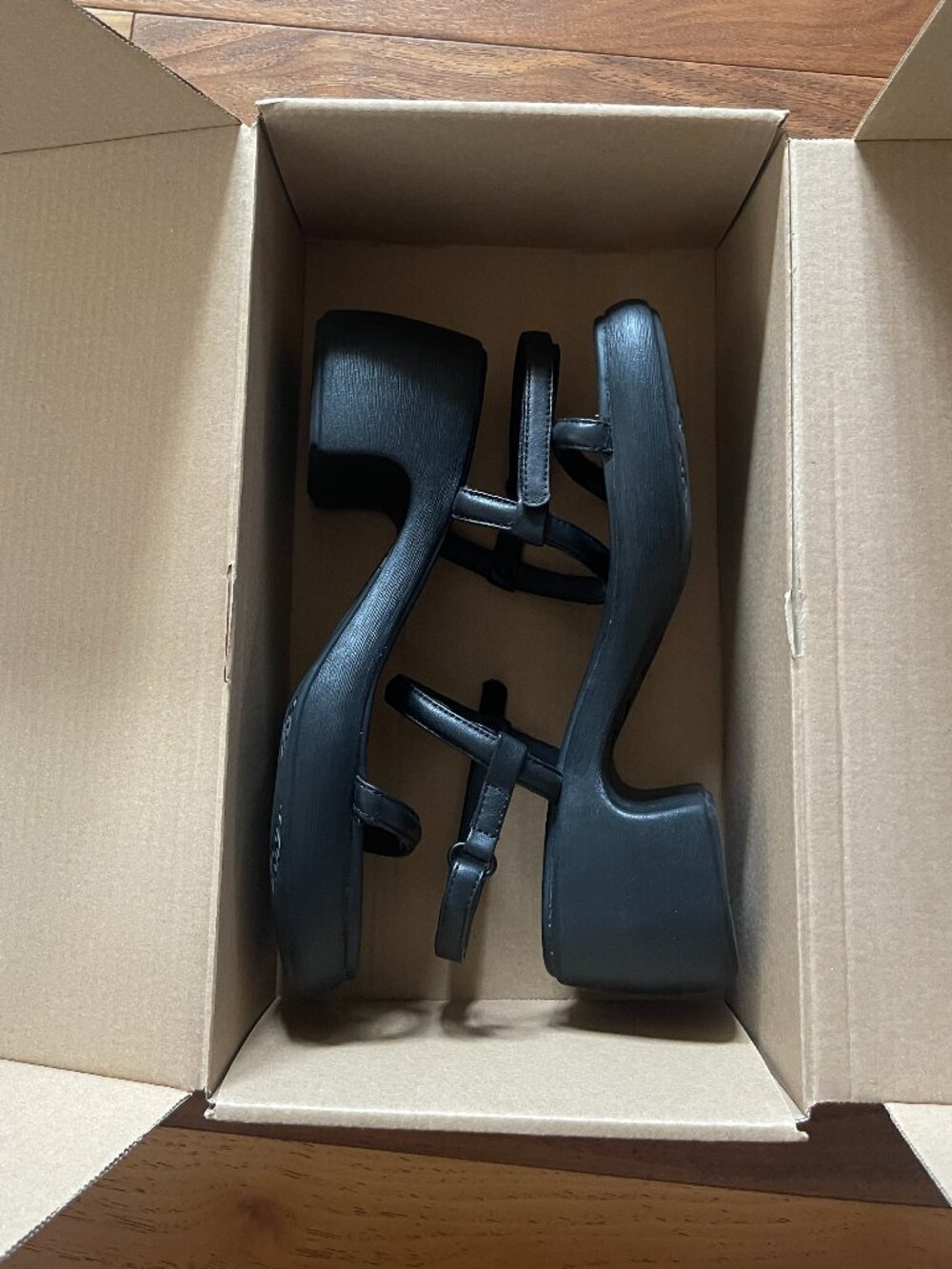 Camper Thelma black leather platform Sandals in black - sz 40 - US 9.5 - Picture 3 of 14